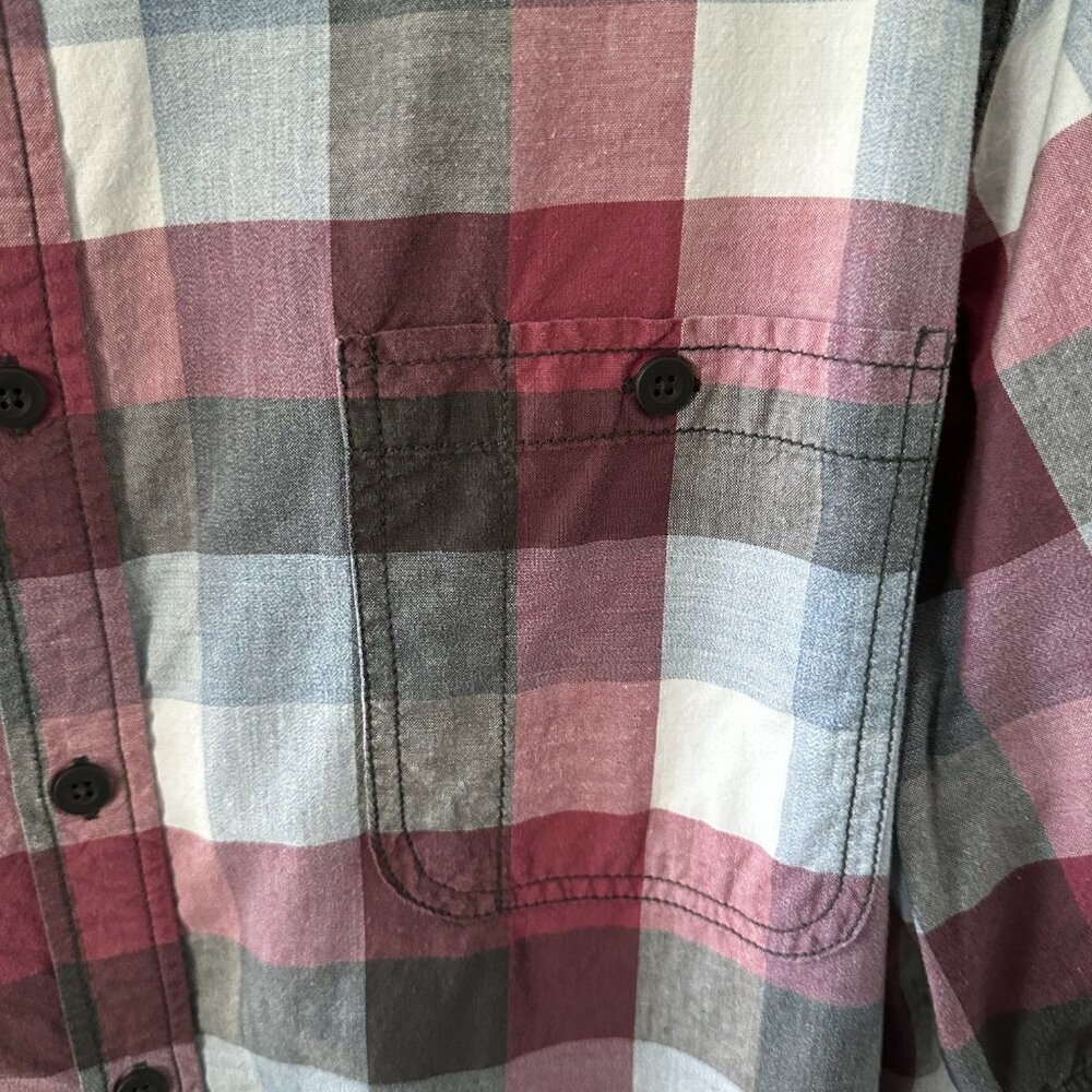 Mossimo Supply Red, White & Blue Plaid XL Men's Short Sleeve Shirt  100% Cotton - Picture 3 of 9